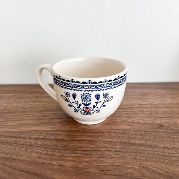 Johnson Brothers Staffordshire 'Old Granite' Hearts and Flowers- 3 Piece Set - Picture 6 of 12